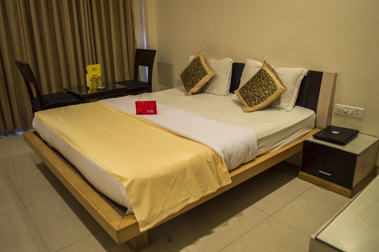 Oyo 751 Hotel Shree Palace Μποπάλ Εξωτερικό φωτογραφία