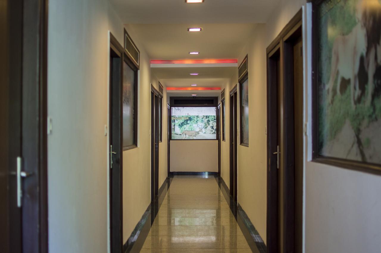 Oyo 751 Hotel Shree Palace Μποπάλ Εξωτερικό φωτογραφία