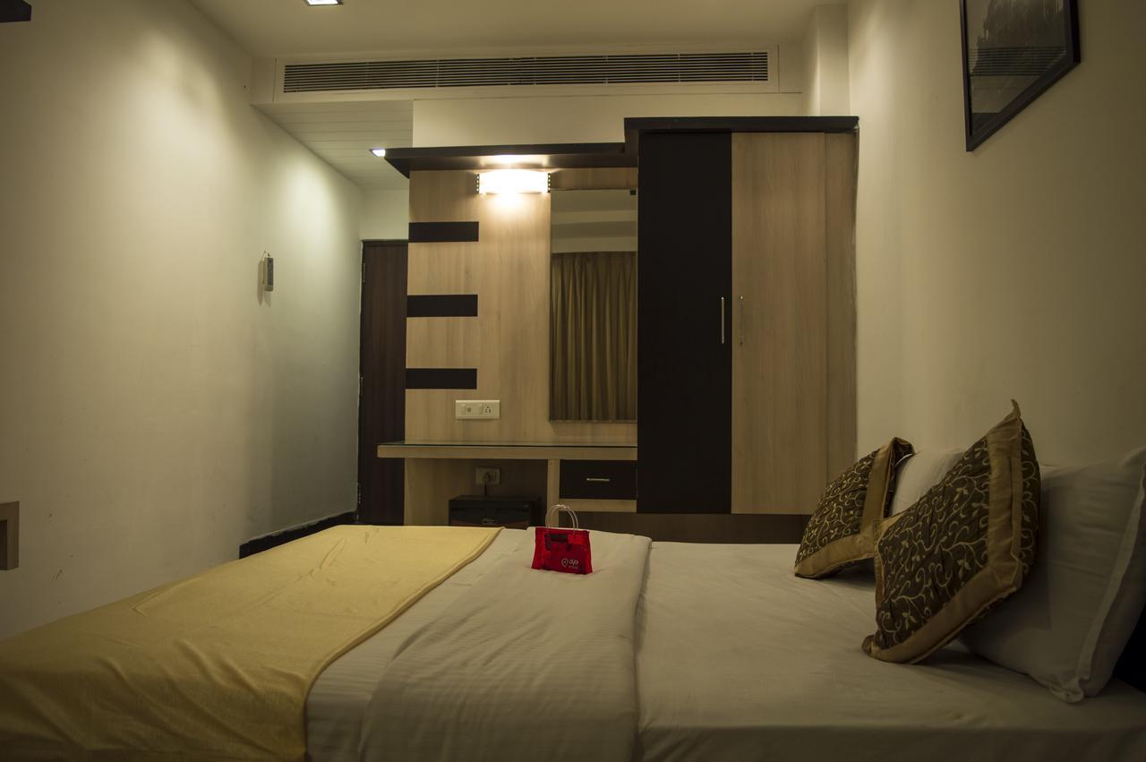 Oyo 751 Hotel Shree Palace Μποπάλ Εξωτερικό φωτογραφία